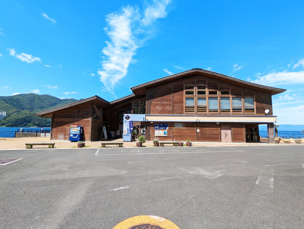 舞鶴親海公園に併設されたレストラン