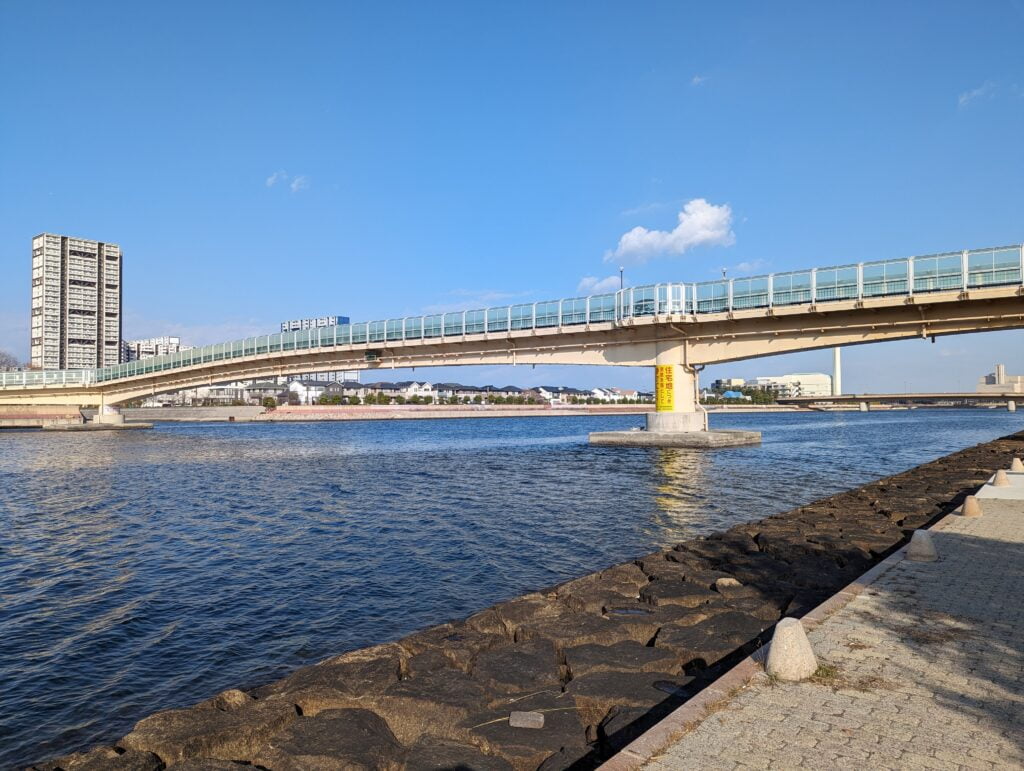 南芦屋浜キャナルパーク(北側)