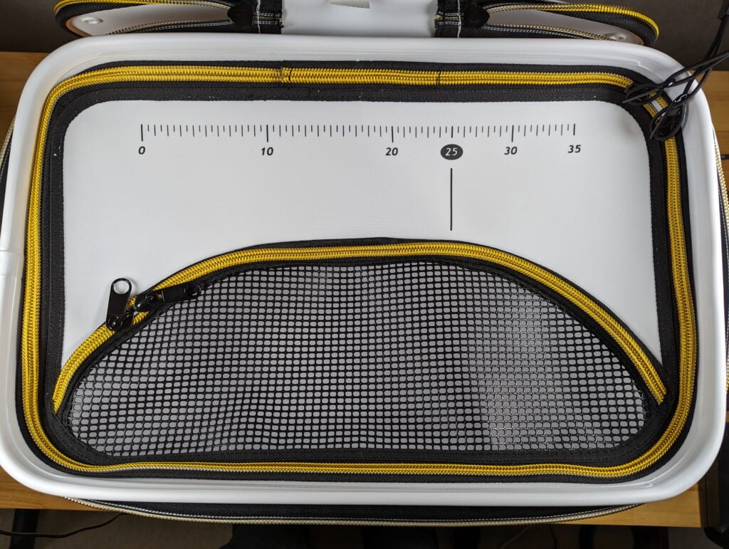 シマノ フィッシュバッカンEXの内蓋