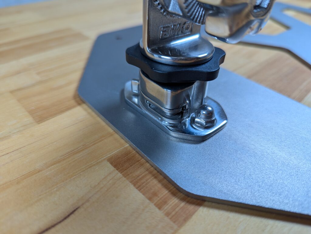 パラソルスタンドの接続部分