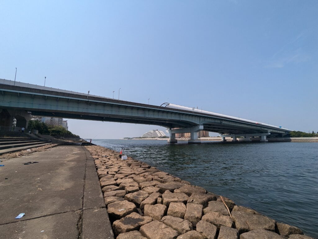 西宮浜の南側